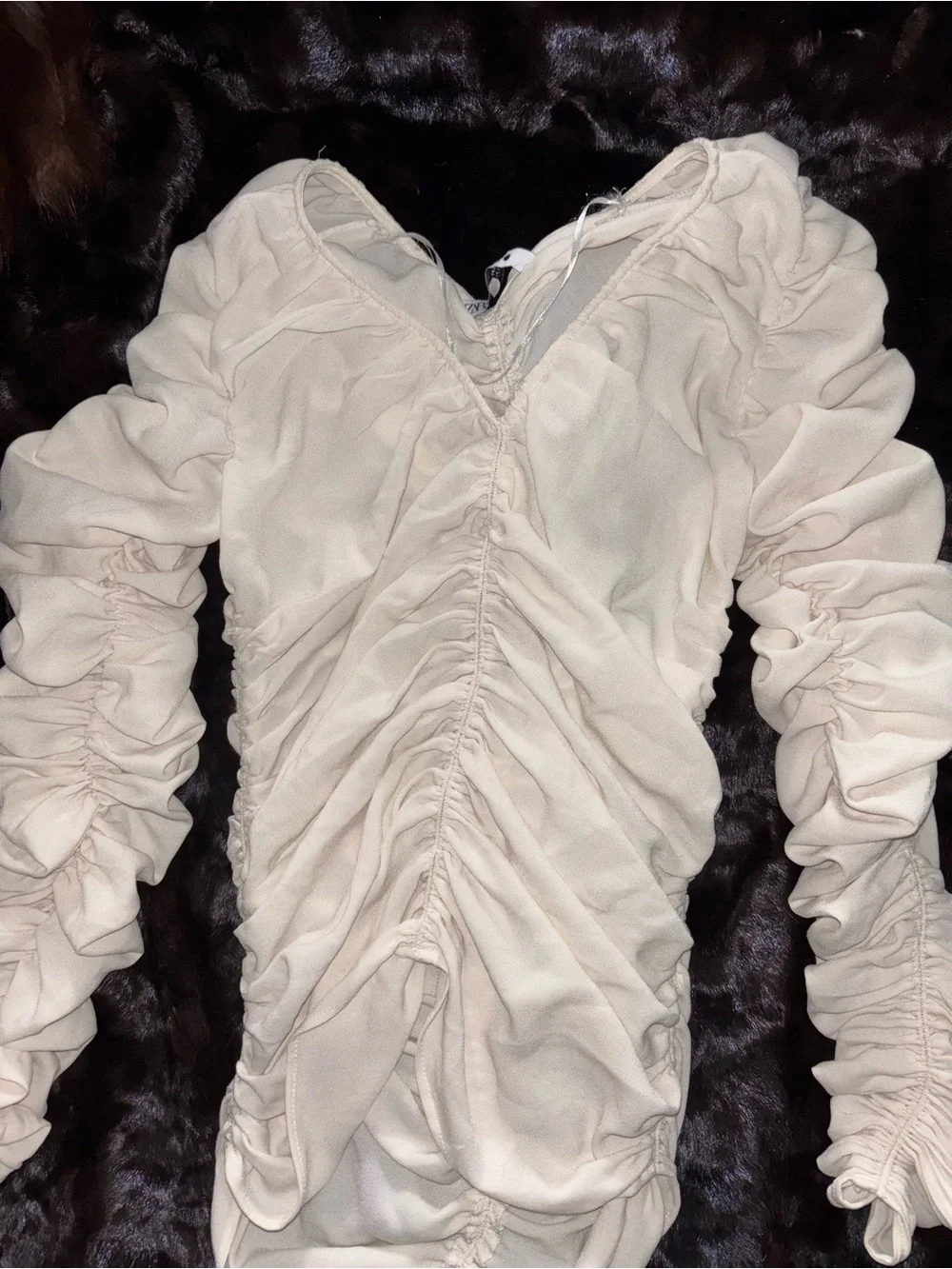 Zara Ruched Long Sleeve- SIZE XS - V-Neck Blouse - Pale Cream - Picture 2 of 4